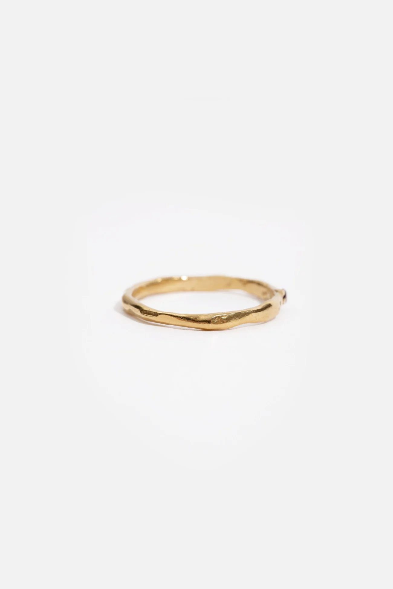 Labanda 18K Gold-Plated Red Stone Ring – Gold & Red | Centre Commercial