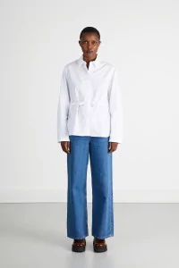 Chemise Nouee, RÉUNI