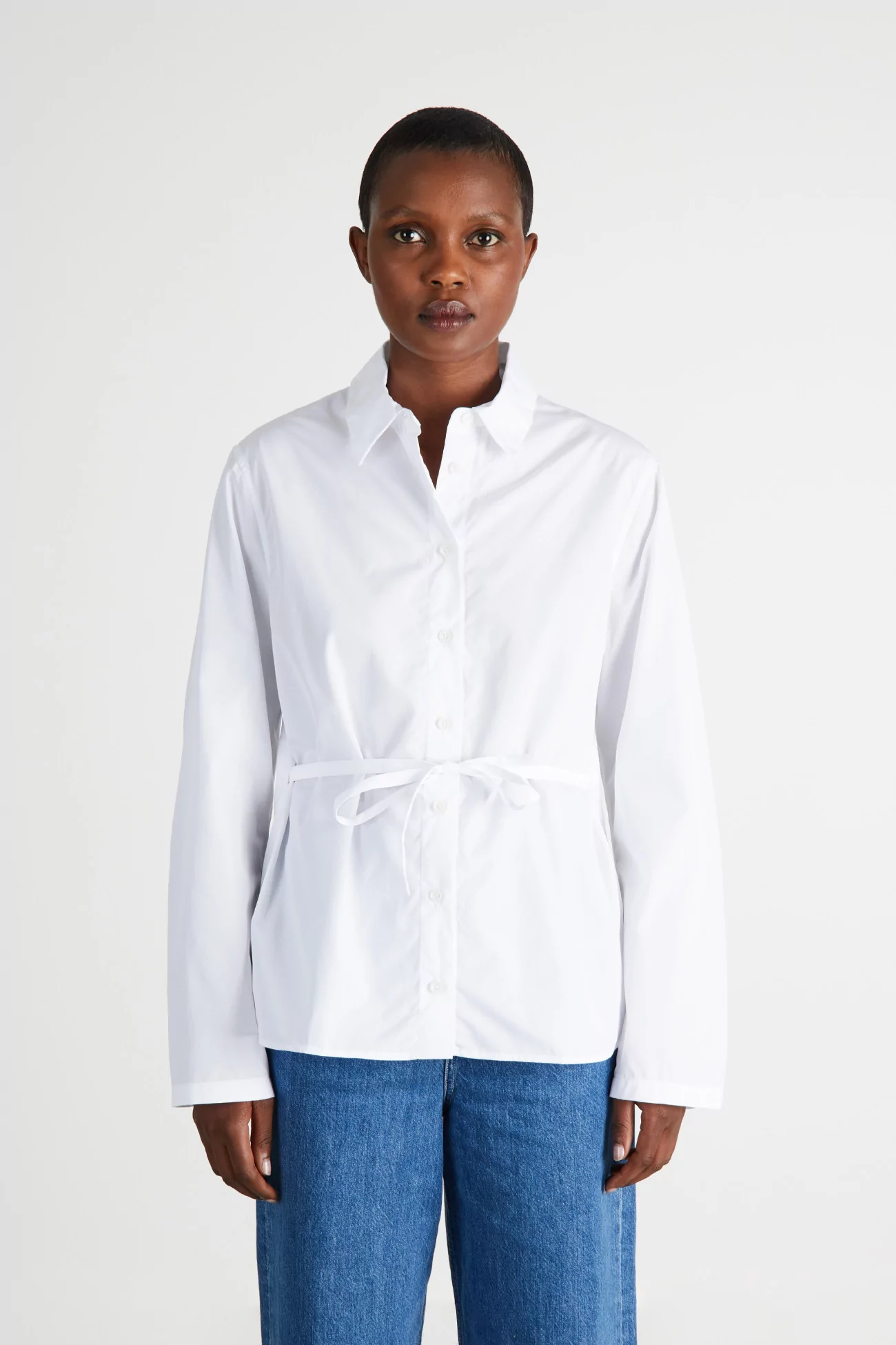 Chemise Nouee, RÉUNI