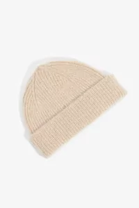 Sandray Beanie, Centre Commercial