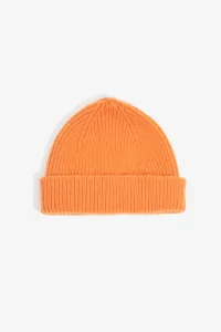 Sandray Beanie, Centre Commercial