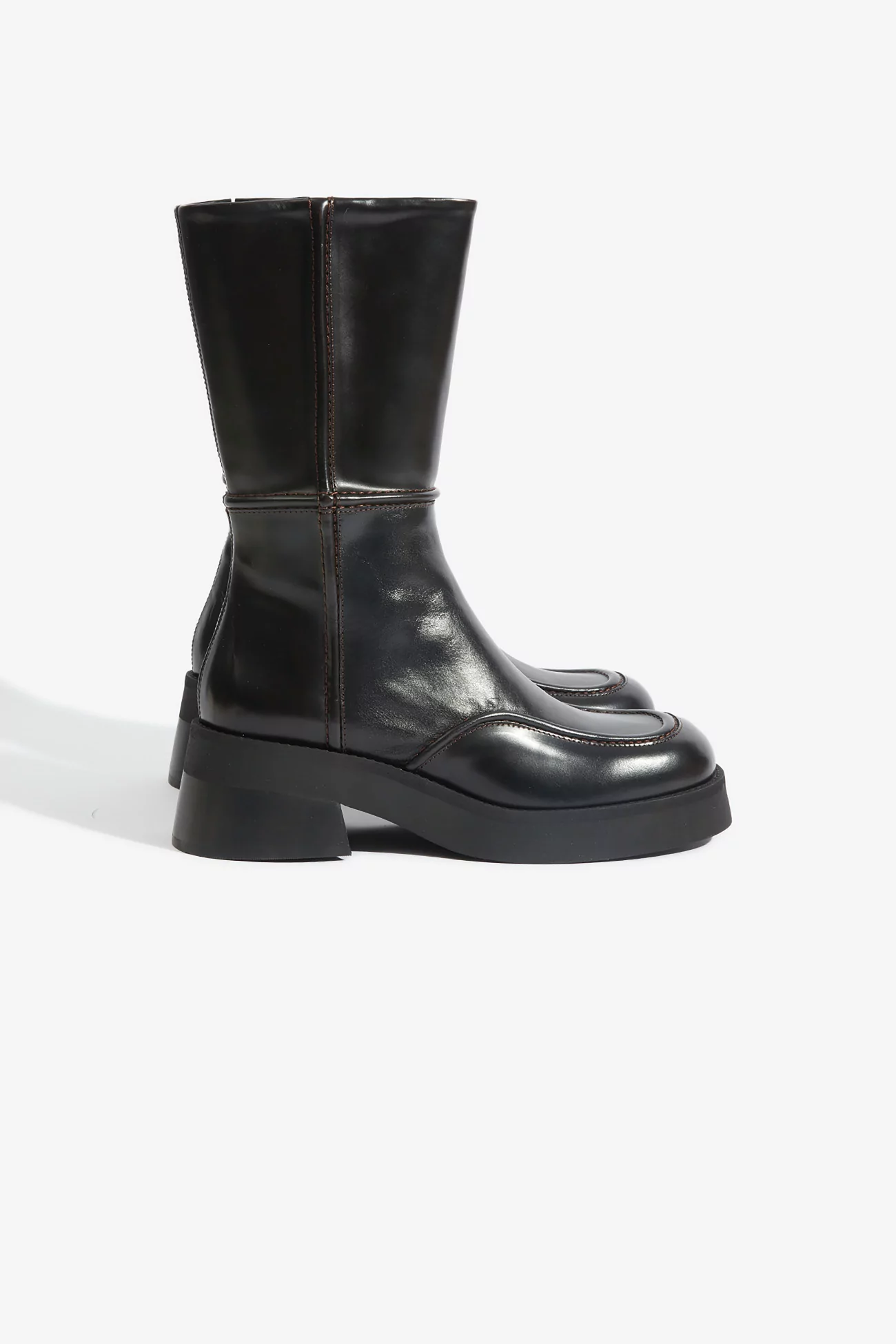 Inne boots, MIISTA