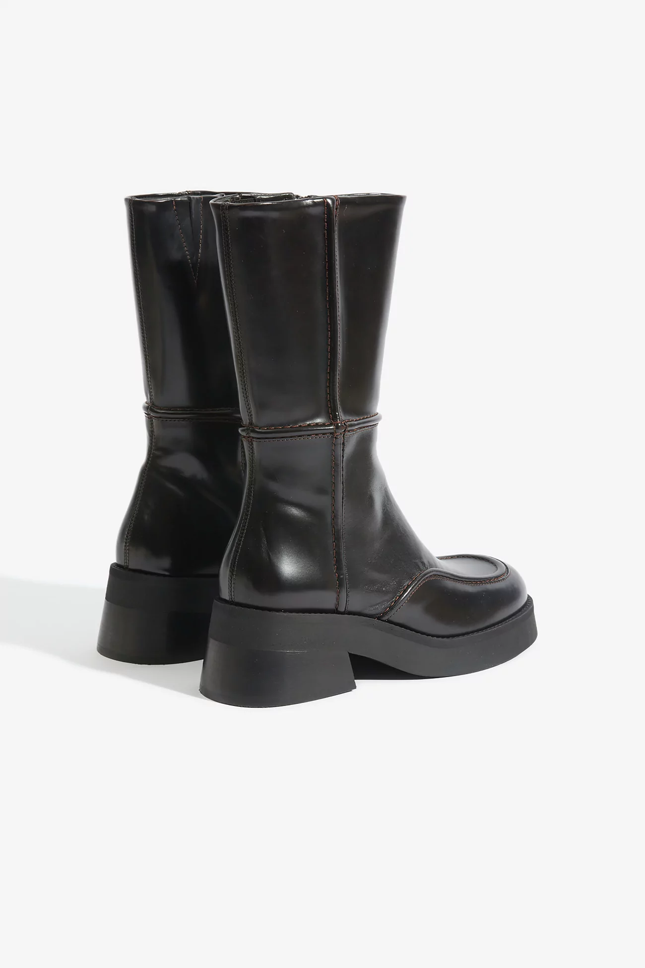 Inne boots, MIISTA