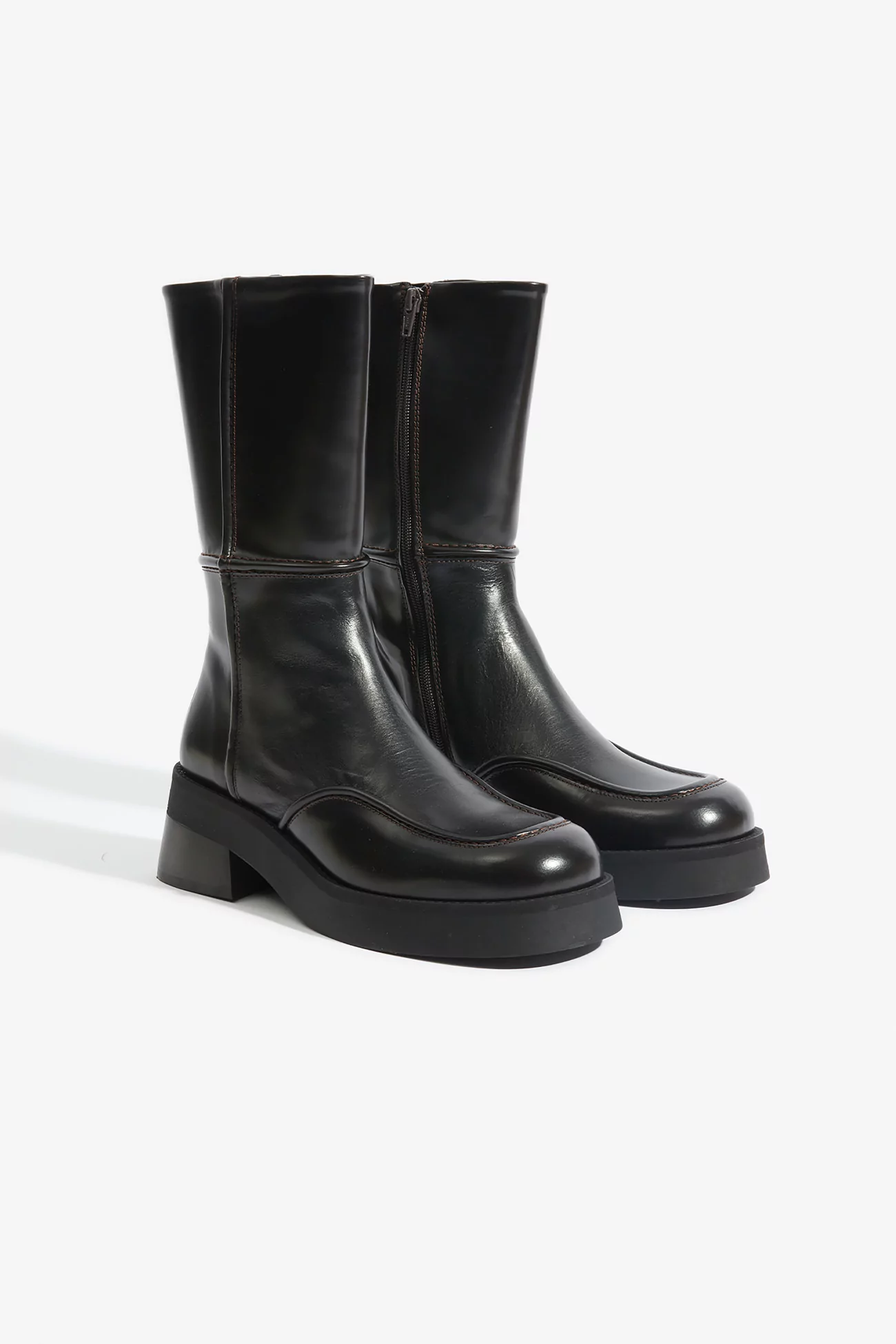 Inne boots, MIISTA