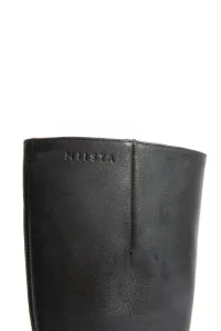 Yumi Boots, MIISTA