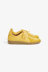 German Military Trainer - Light Yellow