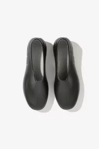 Umo Gardenia Clogs - Black