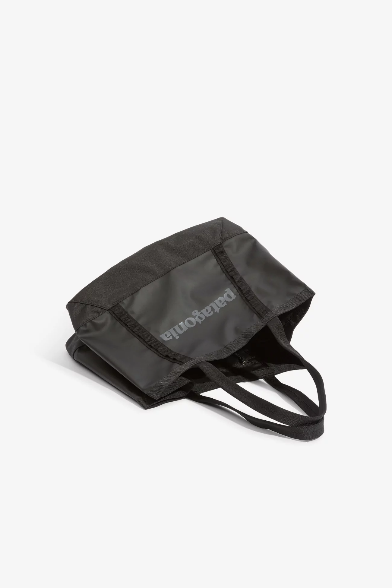 Outdoor Tote Bag Black Hole 25L Recycled - Black w/Black | Centre Commercial
