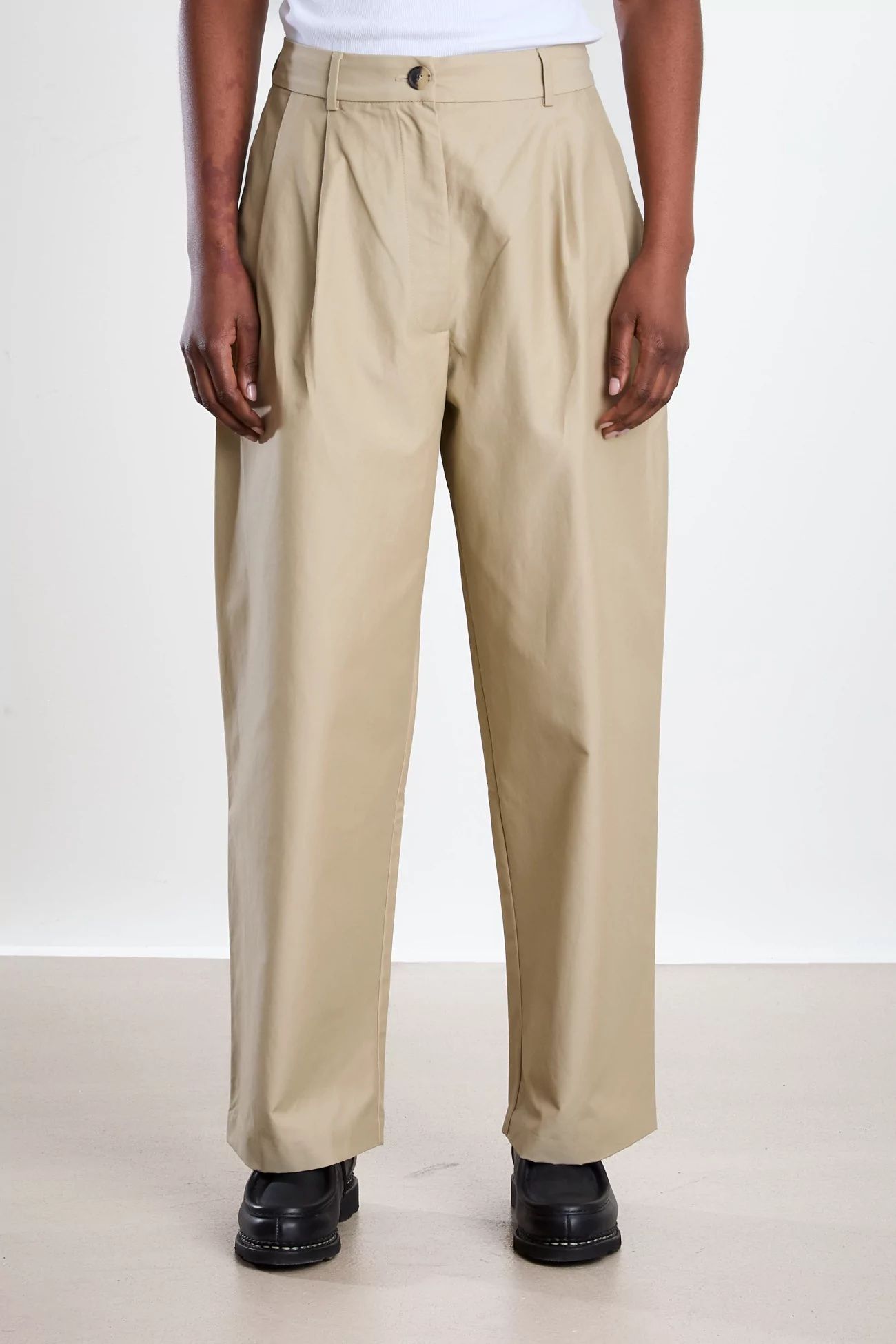 Technical Tailored Pants Women - Camel | Centre Commercial