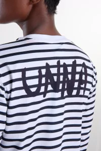 UNNA Striped Long Sleeve Running Tee – White And Navy | Centre Commercial