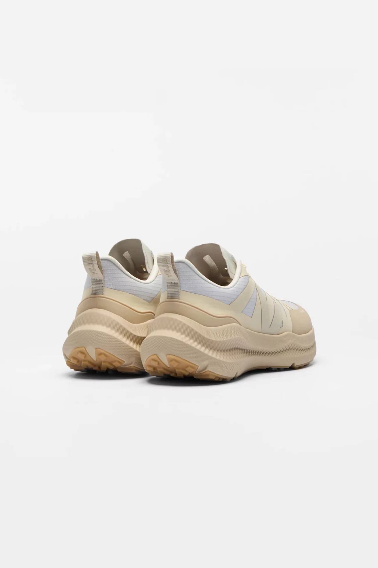 VEJA Condor 3 Off Road Running Sneakers – Pearl Almond | Centre Commercial