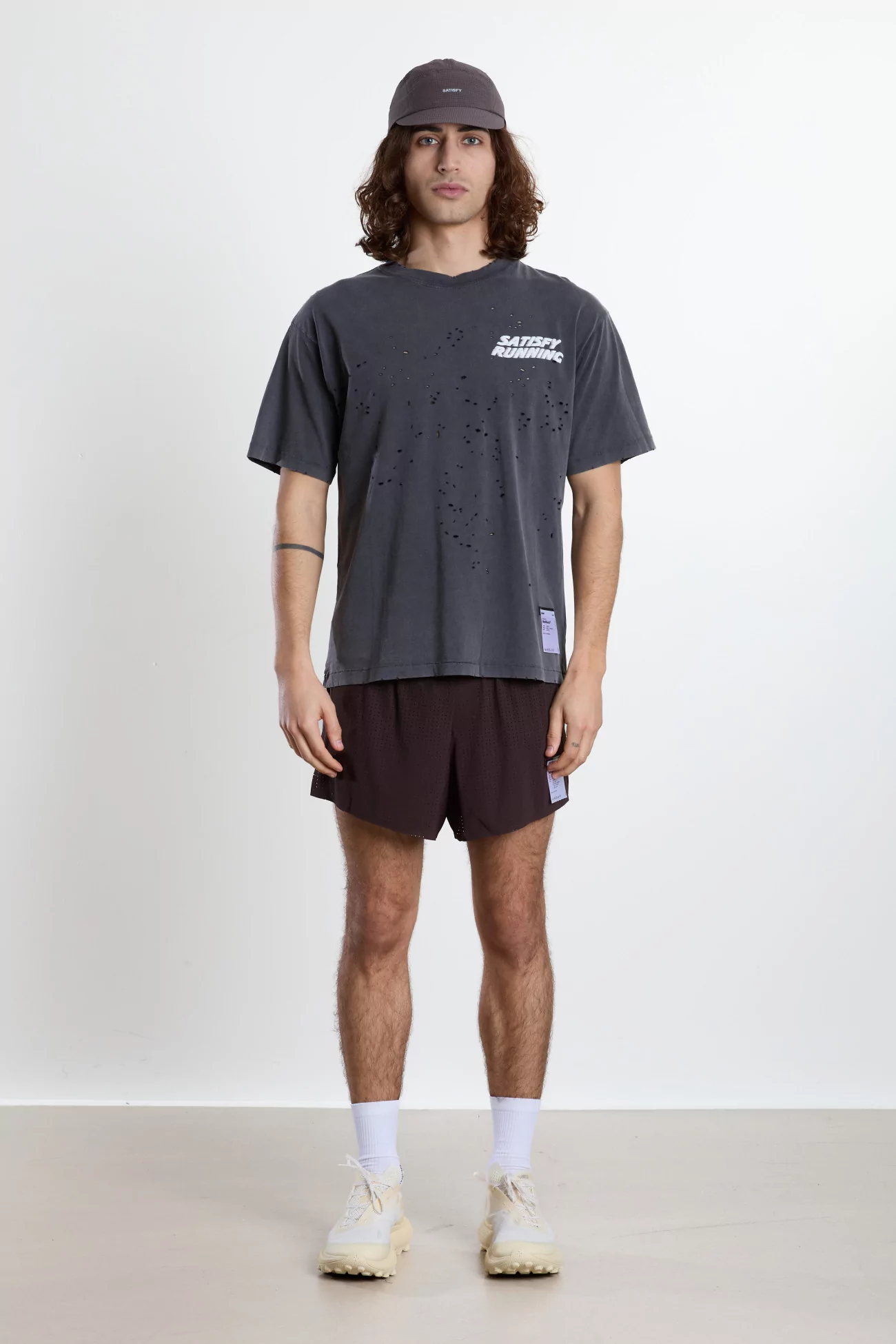MothTech Organic Cotton Running T-Shirt SATISFY – Aged Black | Centre Commercial
