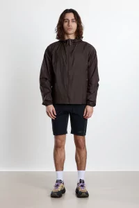 UNNA Smiles Run Jacket Running Jacket – Wren Brown | Centre Commercial