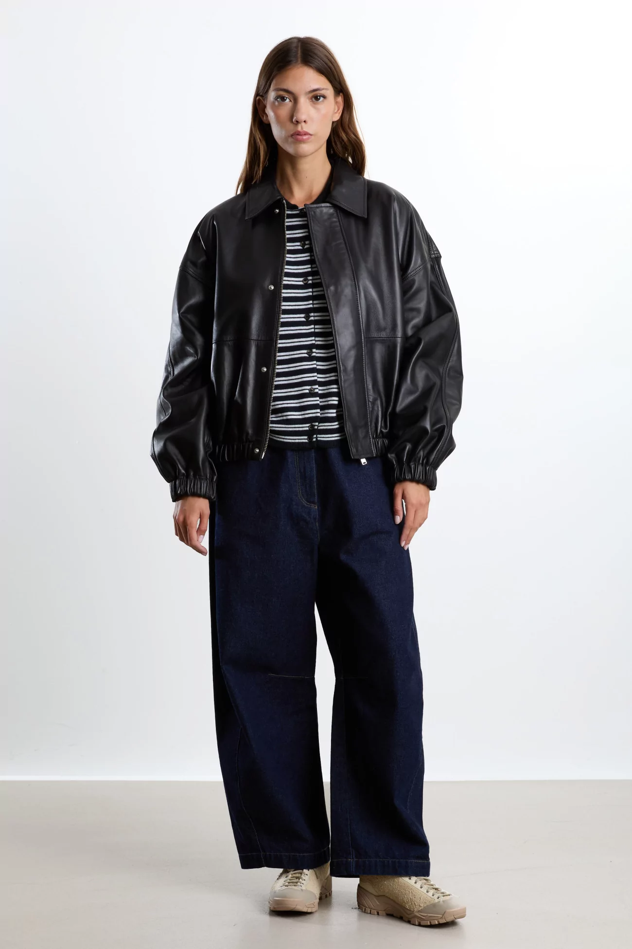 Nappa Lambskin Leather Bomber Jacket CORDERA – Black | Centre Commercial