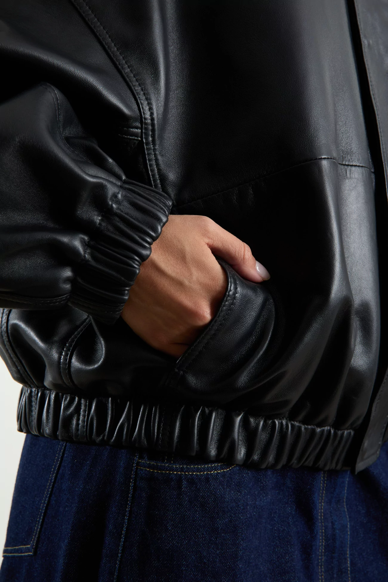 Nappa Lambskin Leather Bomber Jacket CORDERA – Black | Centre Commercial