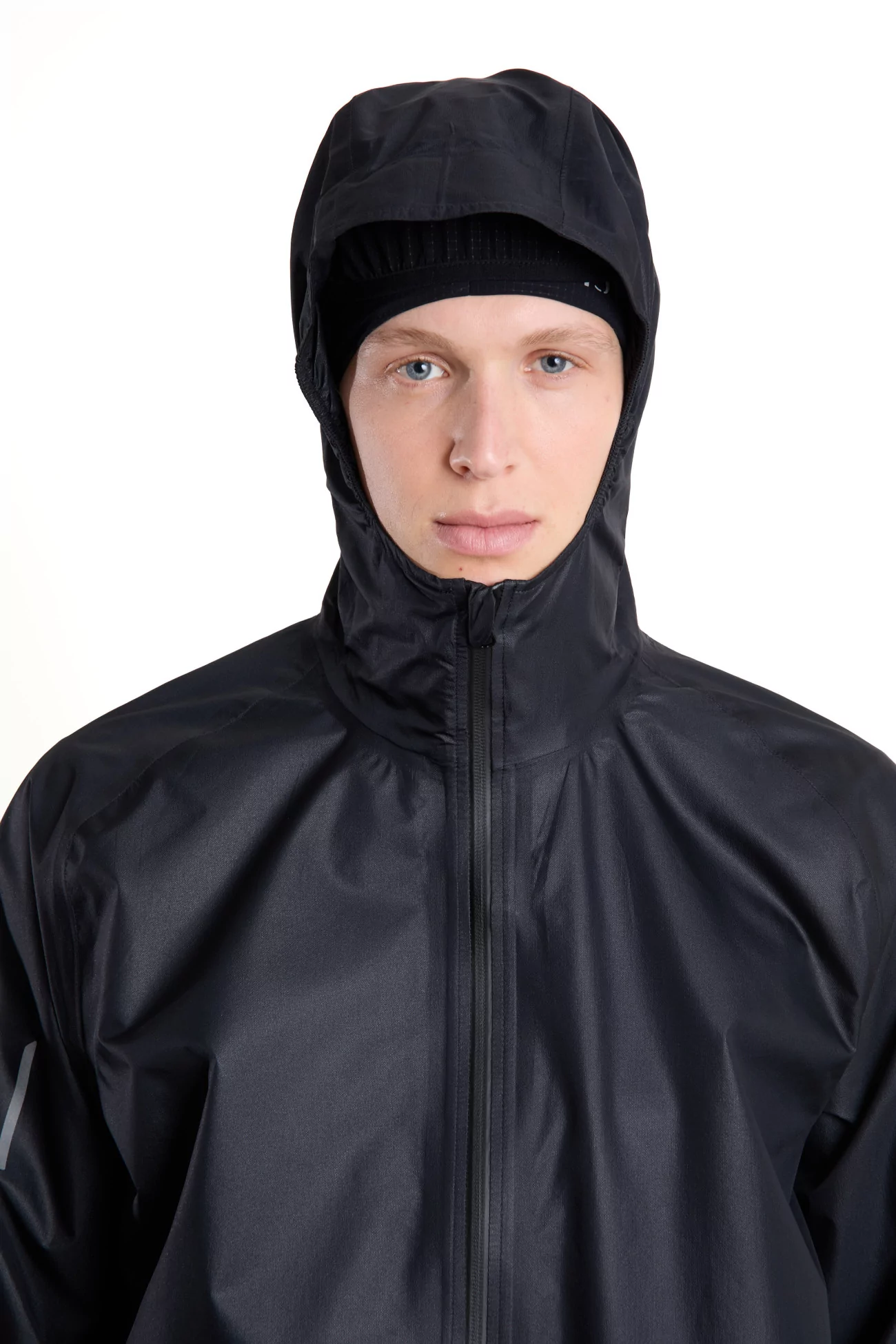 Blackshell 3-Layer Waterproof Trail Jacket – Black | Centre Commercial