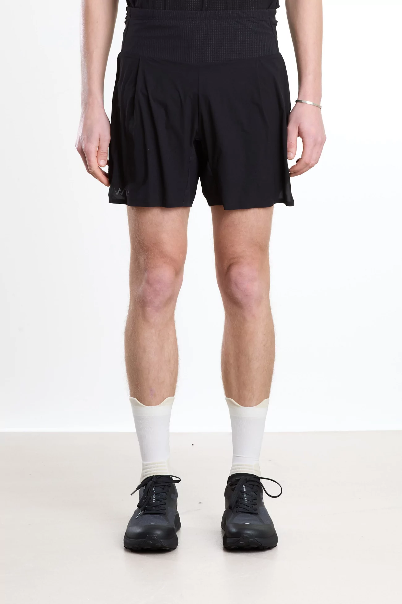 Sherpa Race 1.3L Trail Shorts – Black | Centre Commercial