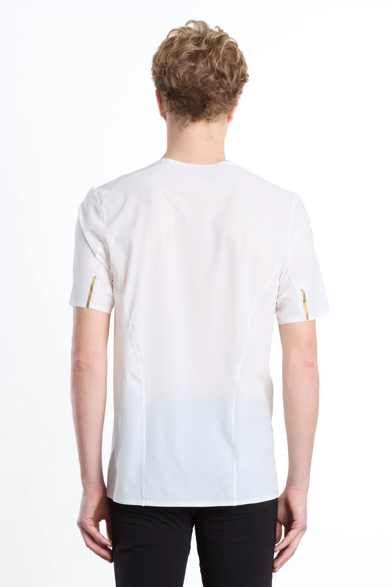 Ultra Shirt Everdry Trail T-Shirt – Albedo | Centre Commercial