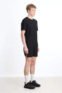 Ultra Shirt Everdry Trail T-Shirt – Black | Centre Commercial