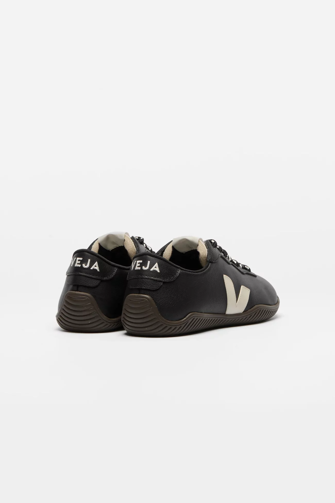 Veja Jitsu Leather – Black Pierre Eagle | Centre Commercial