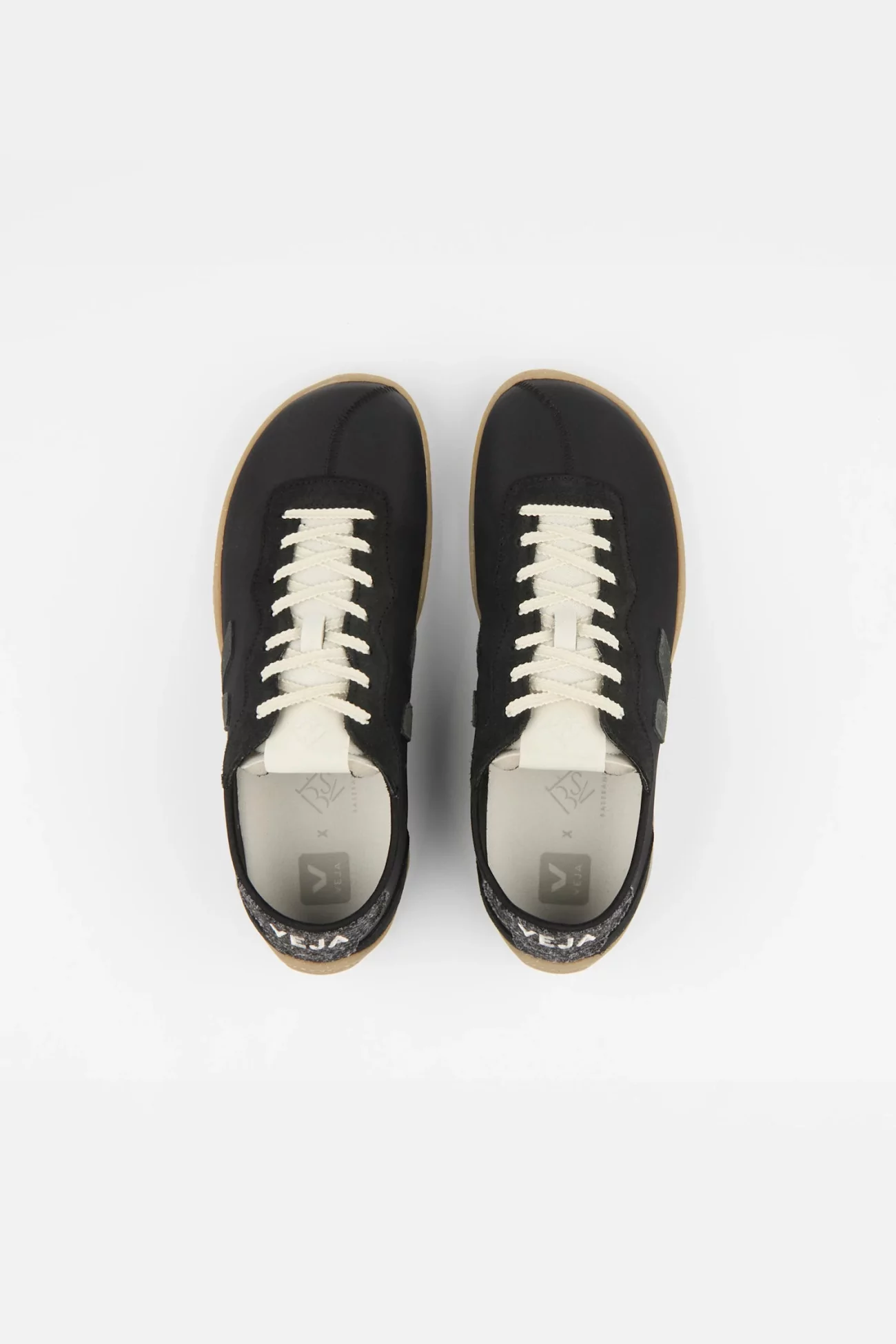 Veja x Baserange Nolyn Unisex Sneakers – Black | Centre Commercial