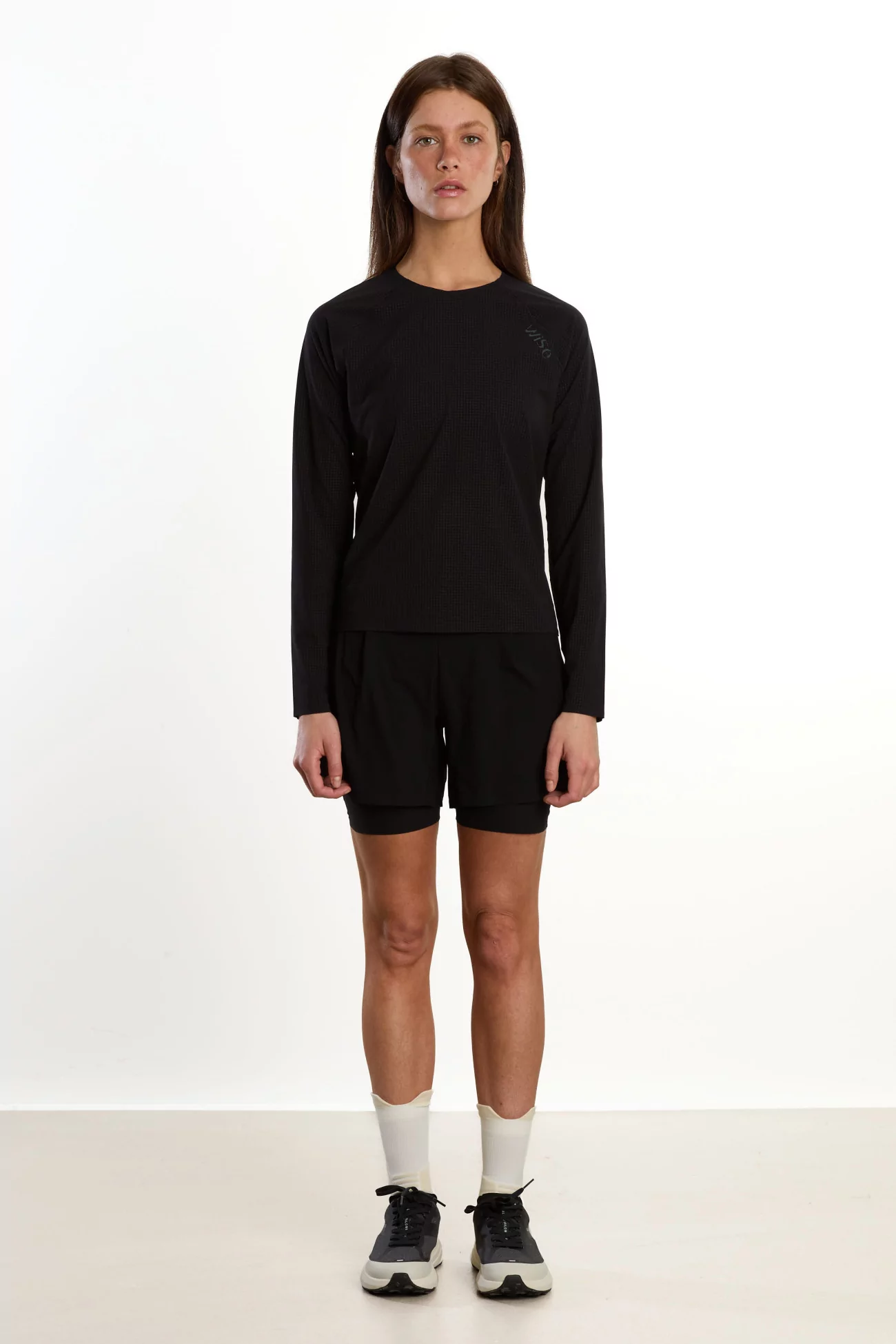 Women's Ultra Shirt LS Long Sleeve Trail T-shirt – Black | Centre Commercial