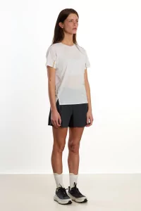 Women's Ultra Shirt Trail T-shirt Albedo Capsule – White | Centre Commercial