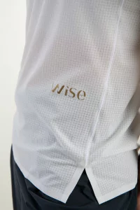 Women's Ultra Shirt Trail T-shirt Albedo Capsule – White | Centre Commercial