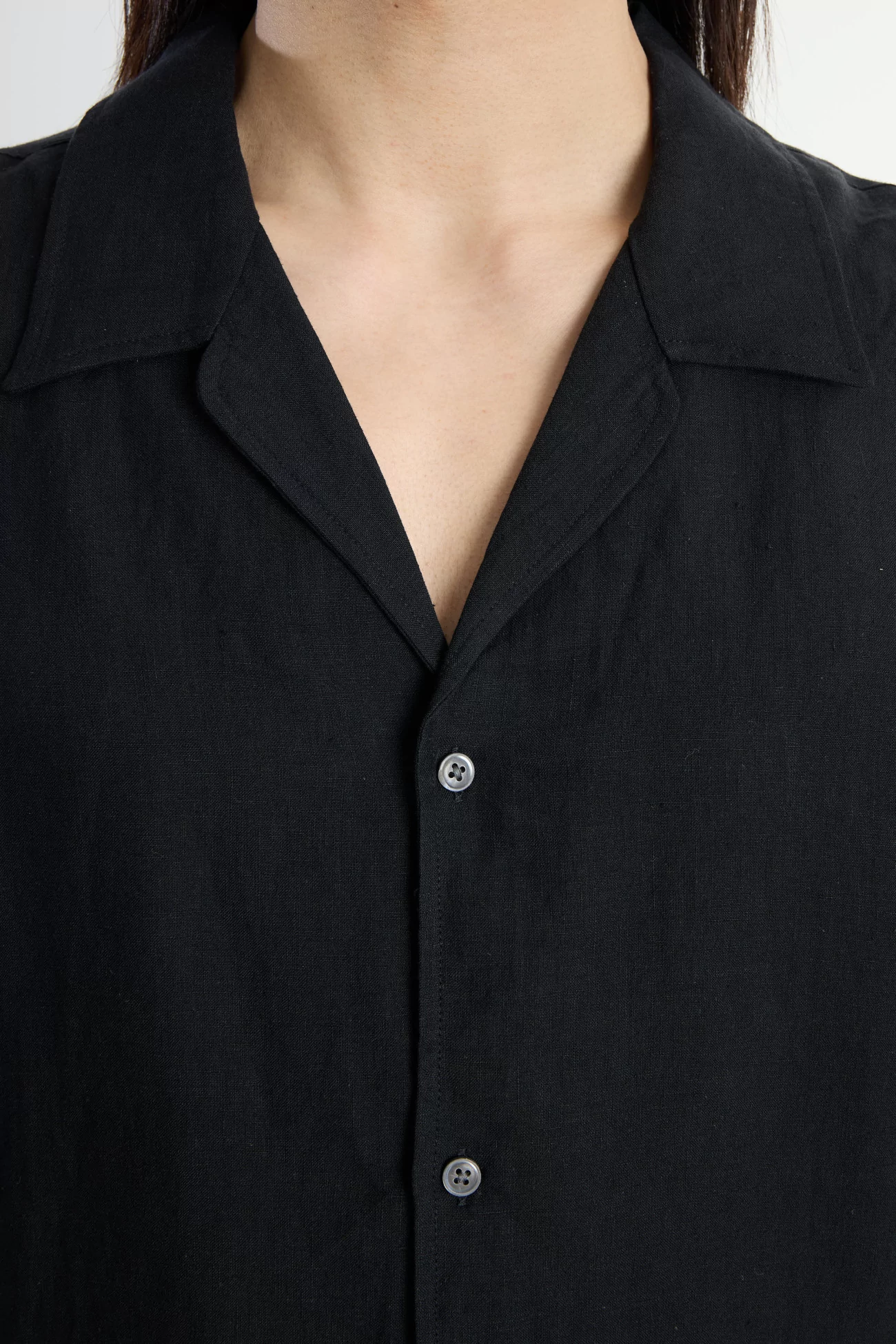 Samata Belgian Linen Shirt – Obsidian Linen | Centre Commercial