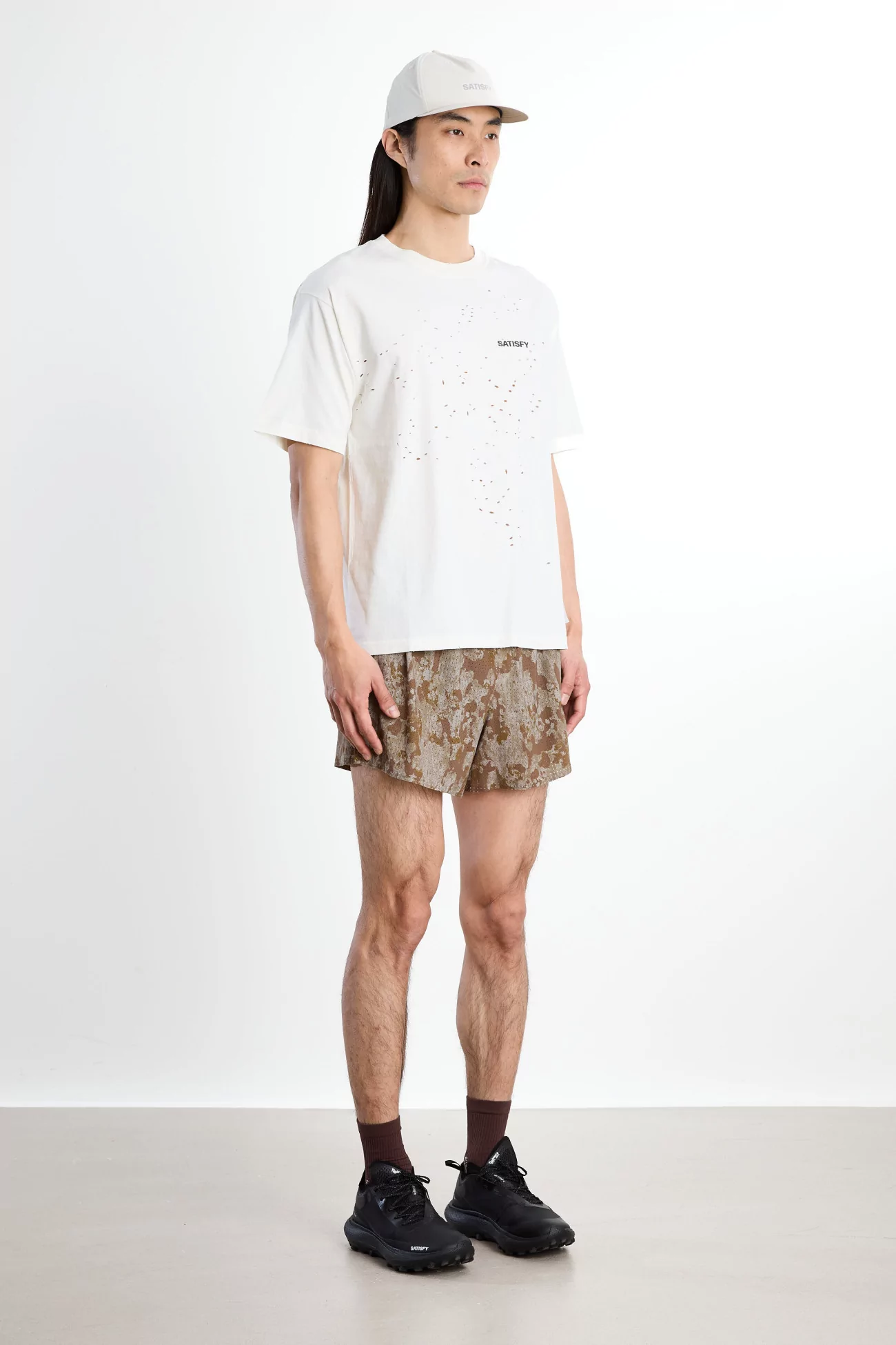 Satisfy MothTech™ T-Shirt – Aged Ecru | Centre Commercial