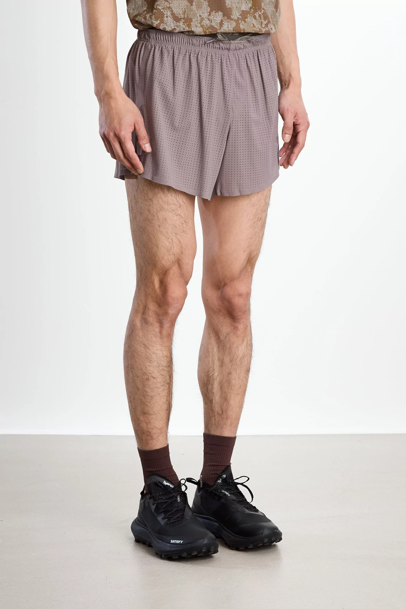 Satisfy Space-O™ 2.5" Running Shorts – Falcon | Centre Commercial