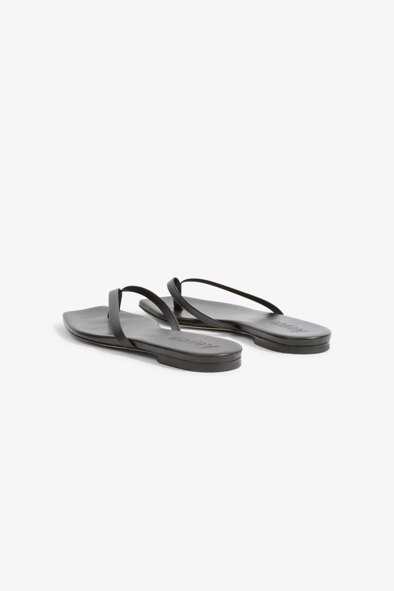 Aeyde Renee Nappa Leather Flat Sandals – Black | Centre Commercial