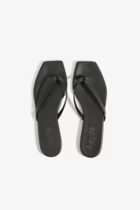 Aeyde Renee Nappa Leather Flat Sandals – Black | Centre Commercial