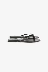 Aeyde Renee Nappa Leather Flat Sandals – Black | Centre Commercial
