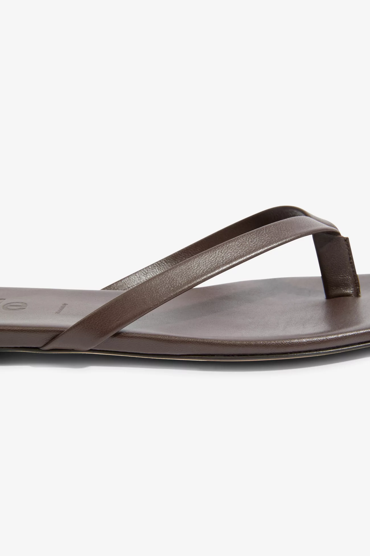 Aeyde Renee Nappa Leather Flat Sandals – Moka | Centre Commercial