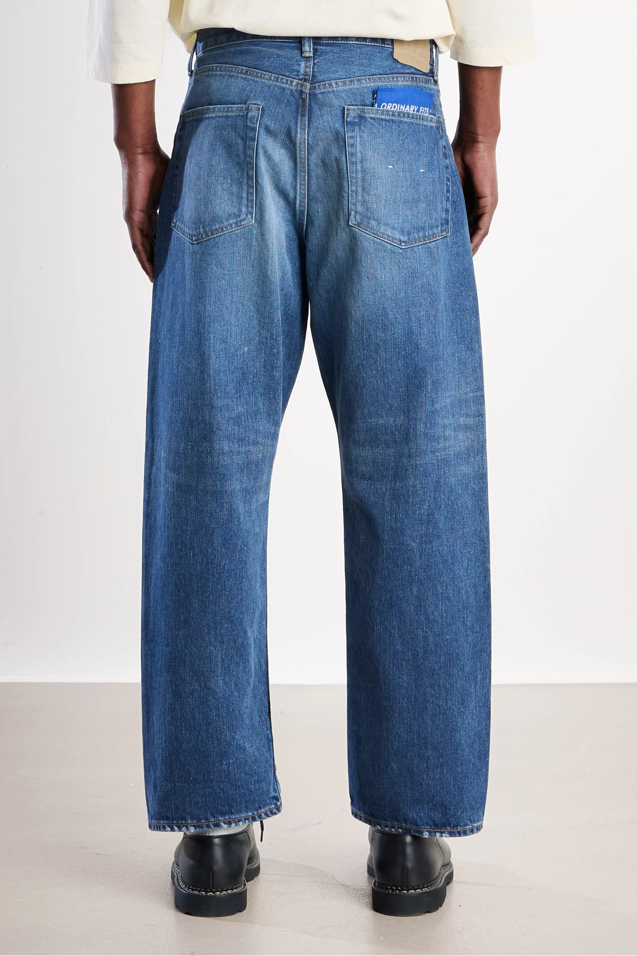 Jean Ordinary Fits 117 Type Loose Selvedge – Used | Centre Commercial