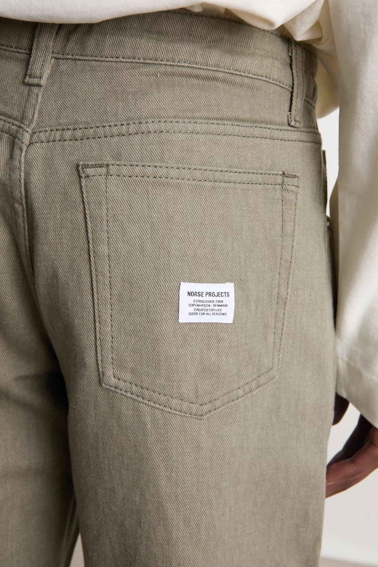 Norse Projects Korshavn Resist Dyed Twill Trousers – Vetiver | Centre Commercial