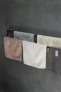 Organic Cotton Plant Dyed Hand Towel Set – 5 Colours | Centre Commercial