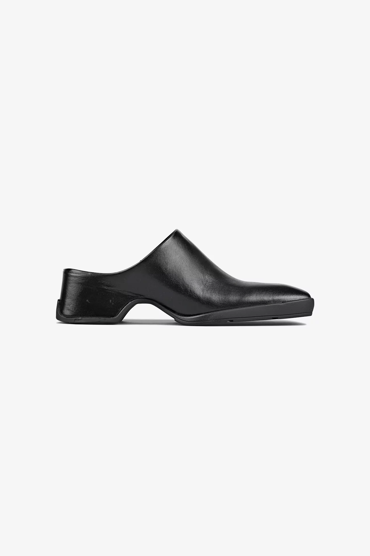 Miista Amoy Leather Mules Women – Black | Centre Commercial