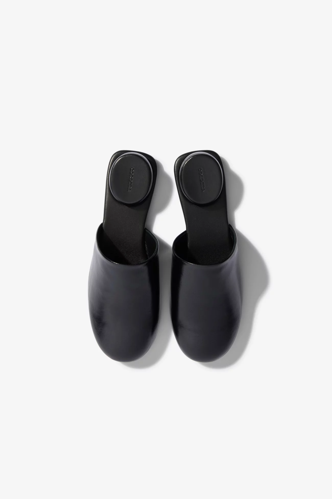 Estructura Calfskin Mule Women Cordera – Black | Centre Commercial