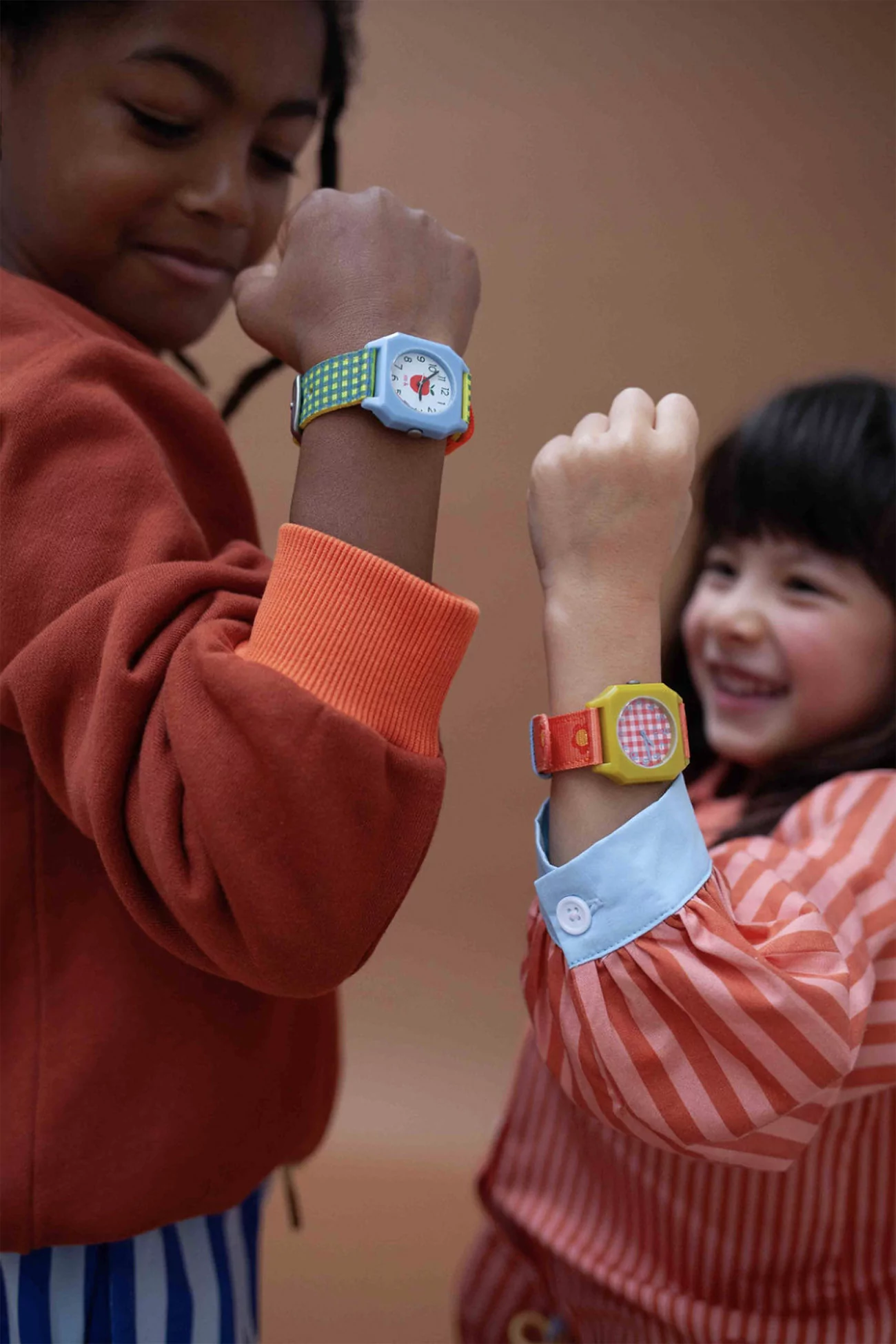 Kids Watch Mini Kyomo Apple – Blue & Yellow | Centre Commercial