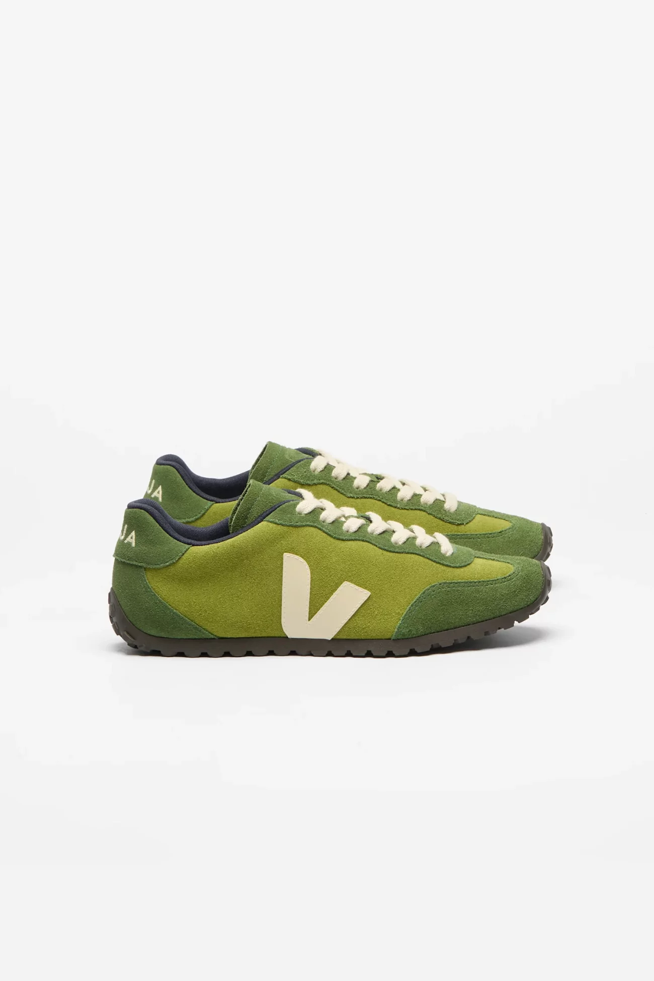 VEJA GT Suede Sneakers Detox Calcaire – Green | Centre Commercial