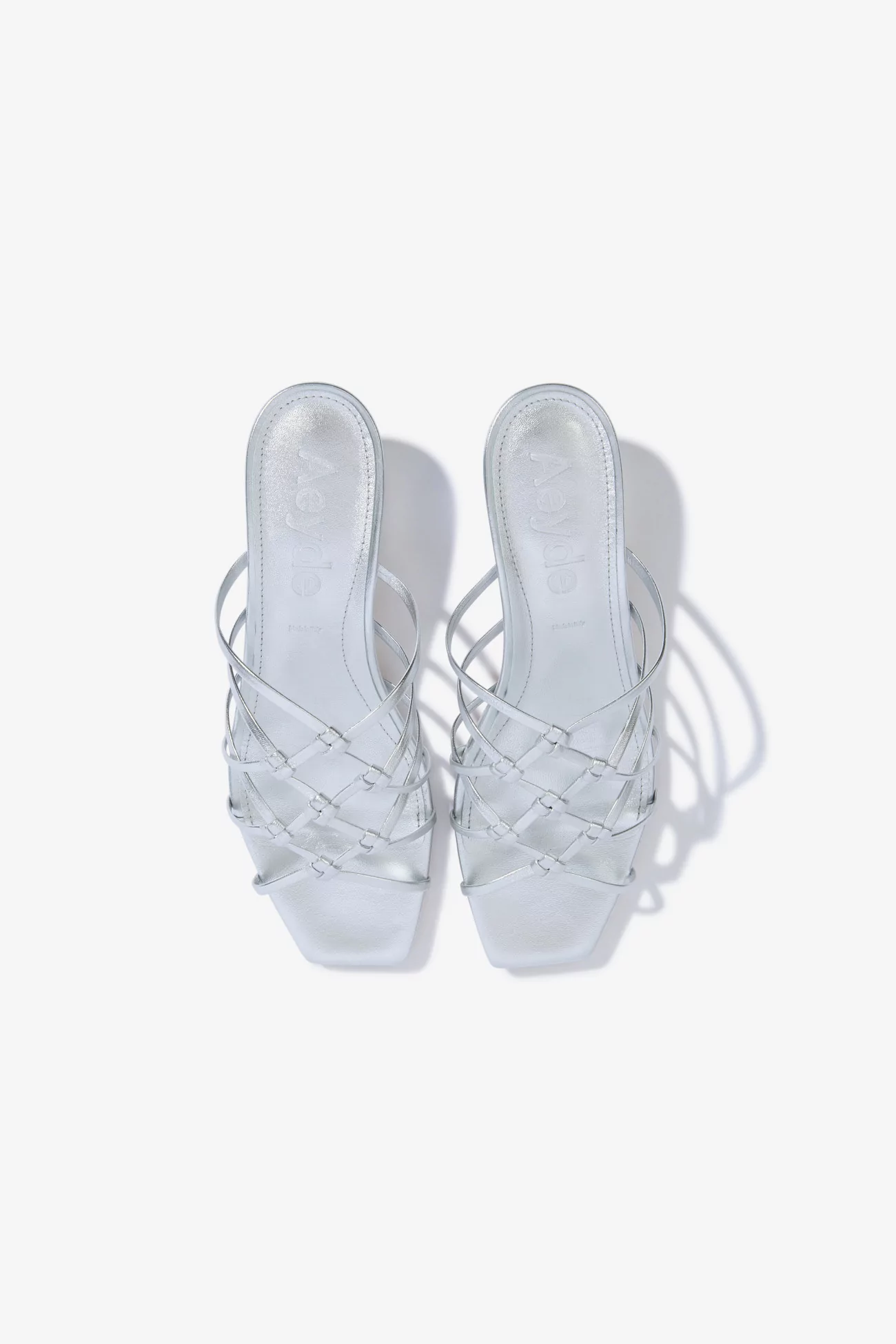Aeyde Tahla Woven Leather Sandals – Silver | Centre Commercial