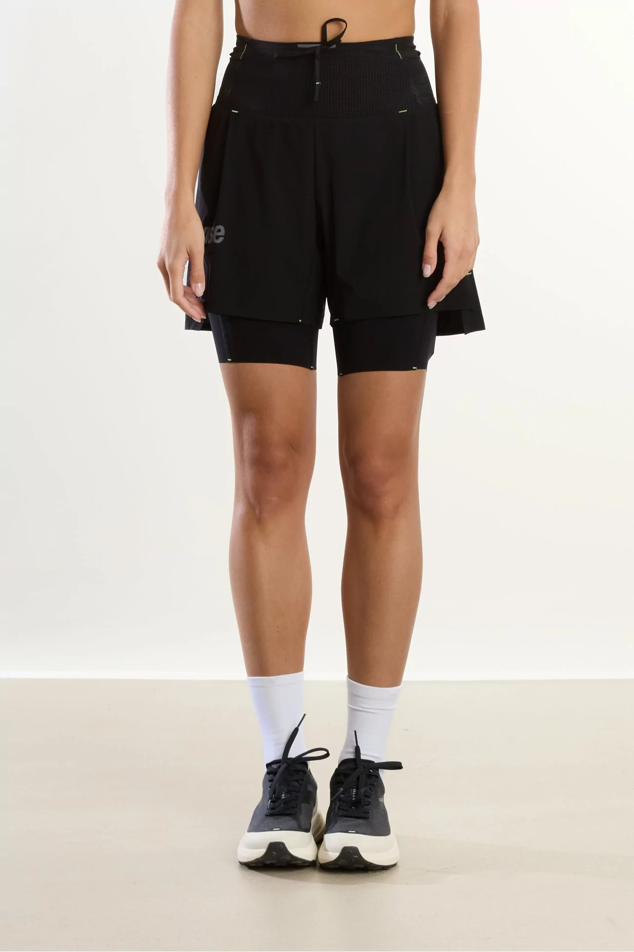 WISE Short 532 Women Ultra Trail – Black | Centre Commercial