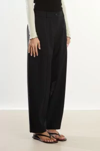 Cordera Tailored Barrel Pants Women – Black | Centre Commercial