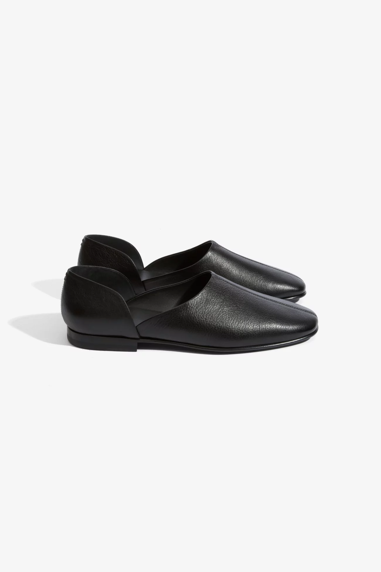 SENA Yutori Handmade Leather Loafer – Black | Centre Commercial