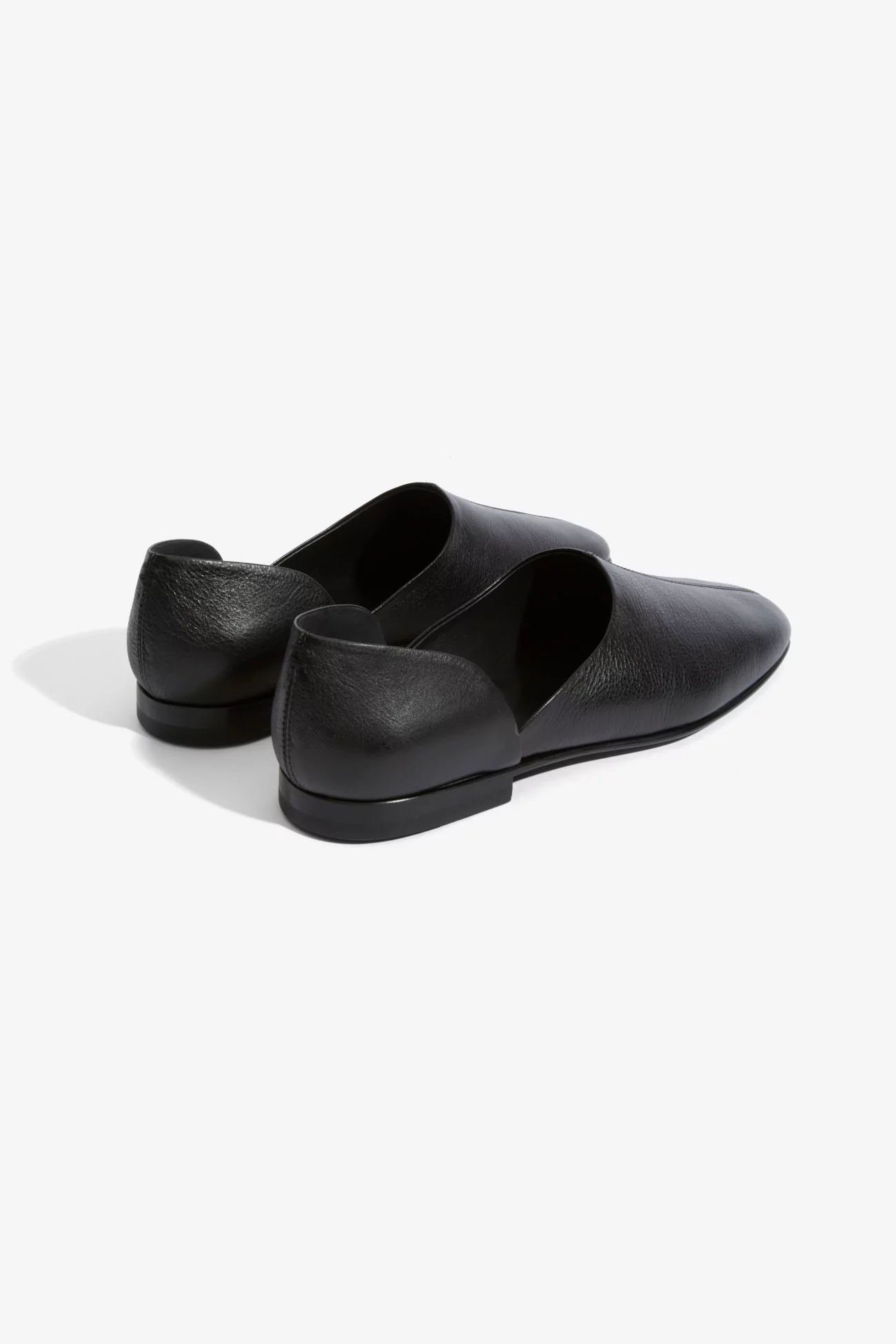 SENA Yutori Handmade Leather Loafer – Black | Centre Commercial