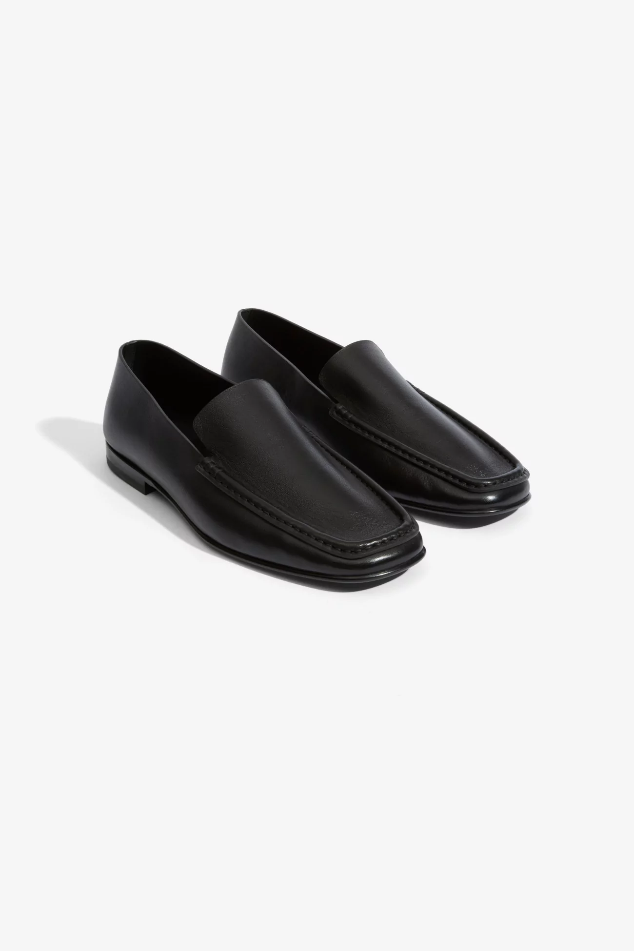 SENA Milana Italian Calfskin Leather Loafer – Black | Centre Commercial
