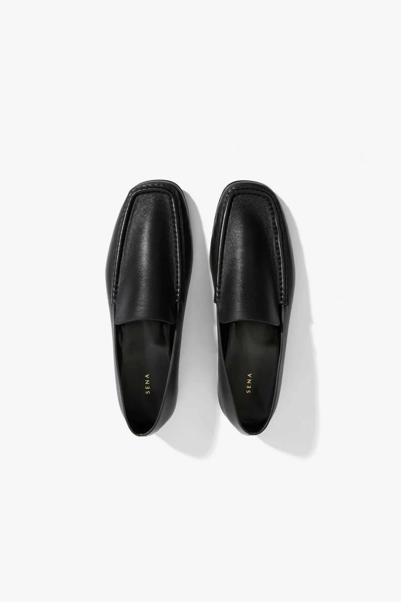 SENA Milana Italian Calfskin Leather Loafer – Black | Centre Commercial