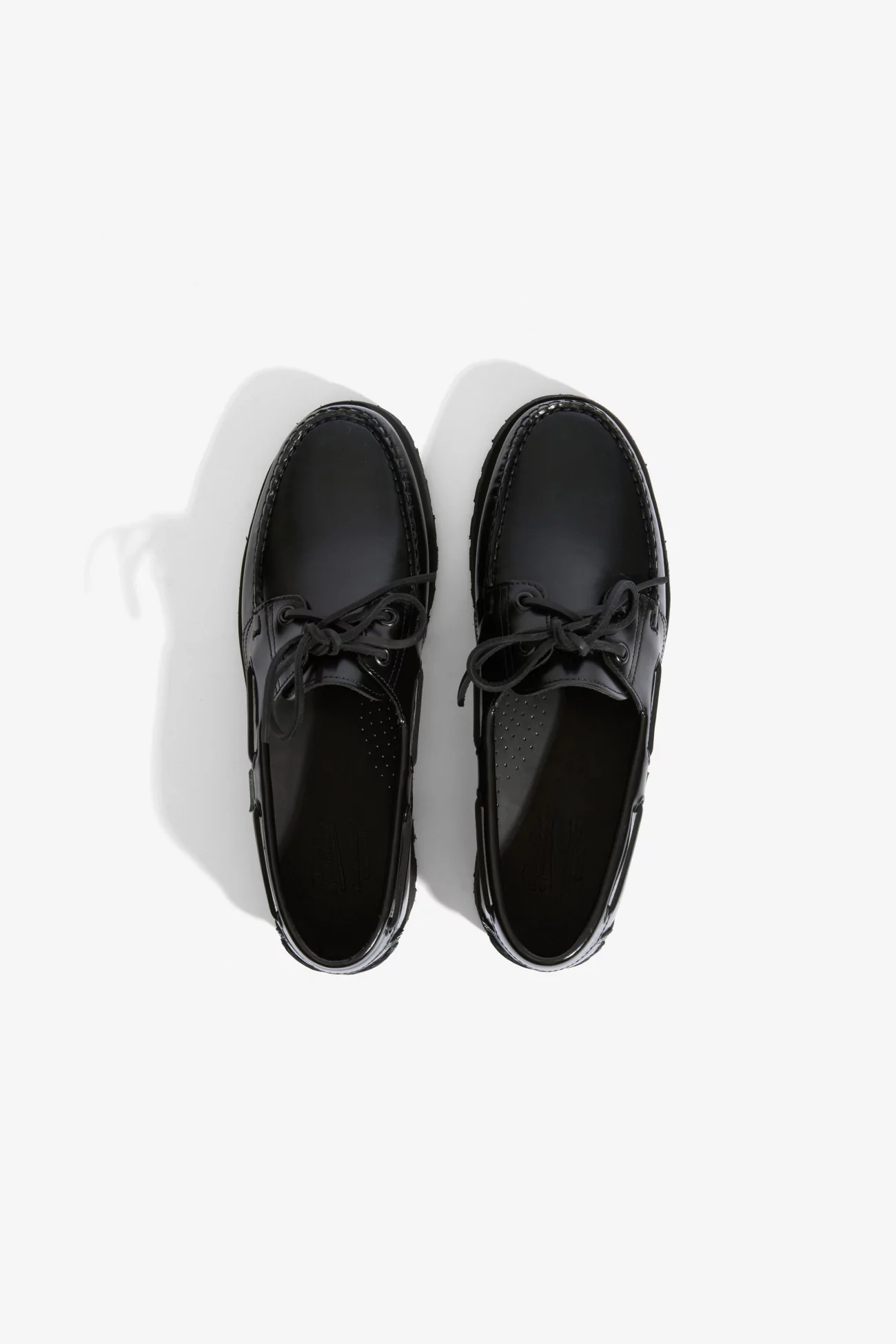 Paraboot Malo Glossy Leather Boat Shoe – Black | Centre Commercial